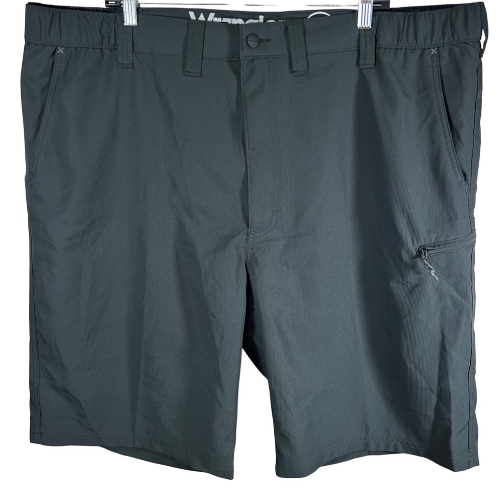 Wrangler Outdoor Series Mens Cargo Shorts Black‎ Size 46 Lightweight Utility